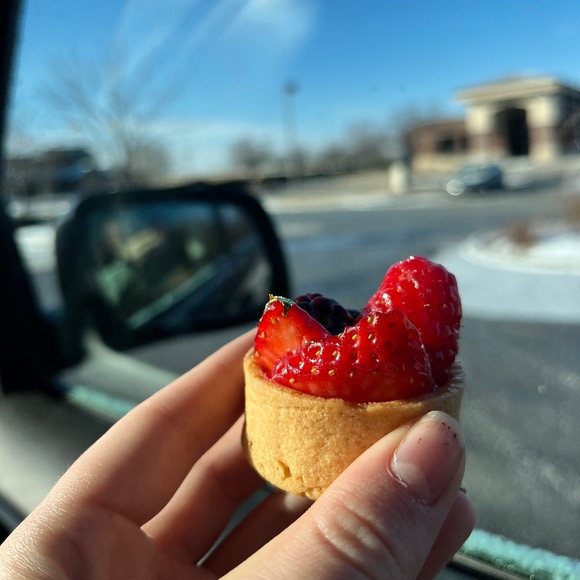 Meet your Posher, Saige - Picture 1 of 1